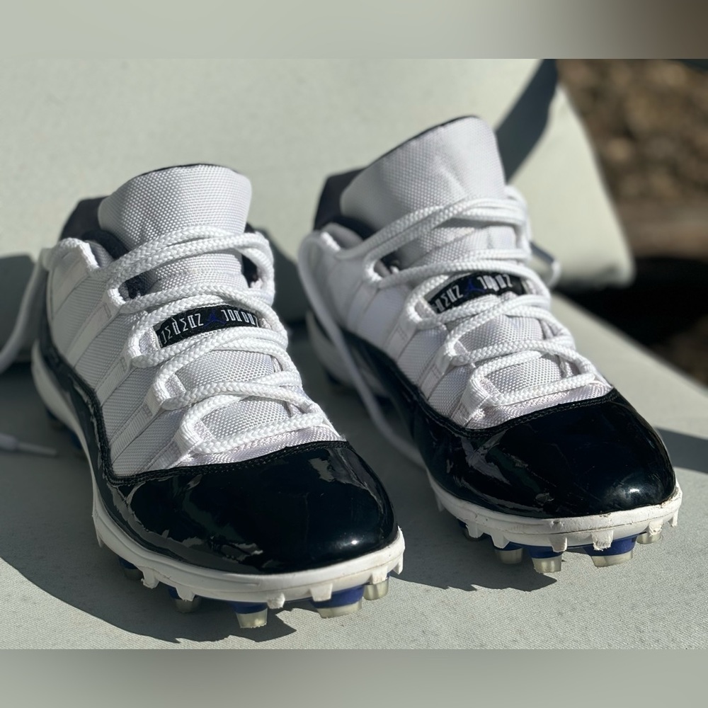Jordan 11 low Concord cleat